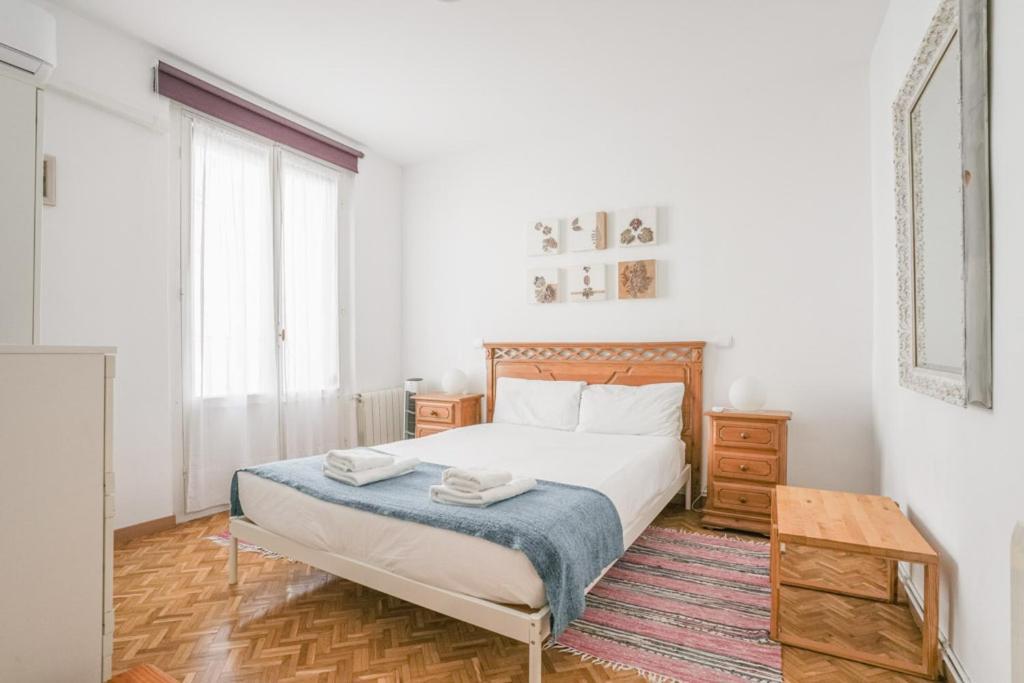 Appartement Bright & Cozy 2Bd - Opera Area à Madrid Extérieur photo